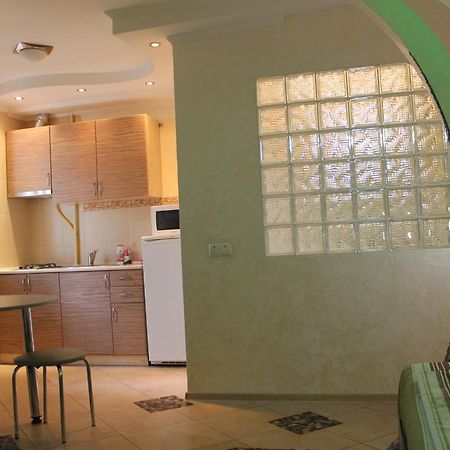 Comfortable Apartments Krivoy Rog Bagian luar foto